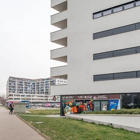 Jacuzzi On Terrace - Unique Appartement Budapest