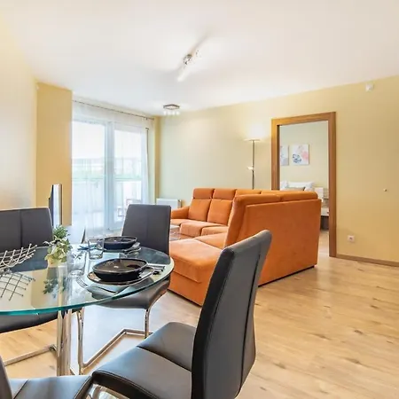 Jacuzzi On Terrace - Unique Apartament *