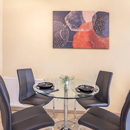 Jacuzzi On Terrace - Unique Budapest