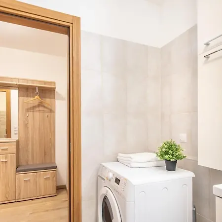 Jacuzzi On Terrace - Unique * بودابست