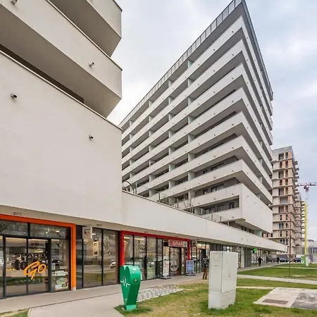 Jacuzzi On Terrace - Unique شقة بودابست