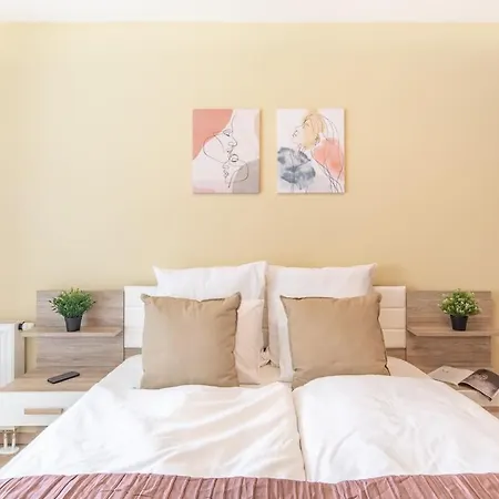 Jacuzzi On Terrace - Unique *